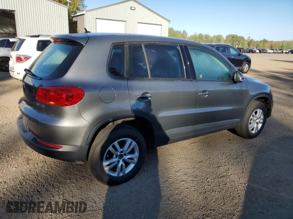 2017 Volkswagen Tiguan with VIN WVGHV7AXXHK031759, listed as a Copart auction lot 72346444 with 120,879 mi miles and Clean title. Bid and sale history available at DreamBid. Image 3.