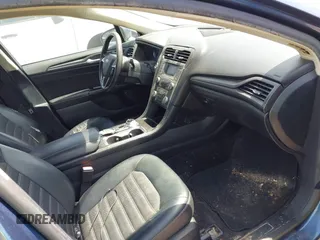 2018 Ford Fusion Hybrid SE with VIN 3FA6P0LU9JR137983, listed as a IAAI auction lot 42087894 with 196,330 mi miles. Bid and sale history available at carsss.com. Image 5.