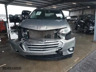 2019 Chevrolet Traverse LT Cloth with VIN 1GNEVGKW1KJ135509, listed as a IAAI auction lot 41283639 with 77,327 mi miles. Bid and sale history available at carsss.com. Image 12.