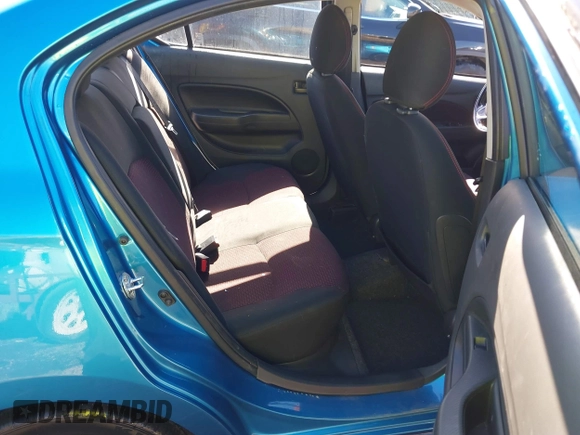 2022 Mitsubishi Mirage ES z VIN ML32FUFJ7NHF08253, wystawiony jako IAAI lot #41639044 z przebiegiem 35 870 mil mil oraz . Historia ofert i sprzedaży dostępna na DreamBid. Obrazek 8.