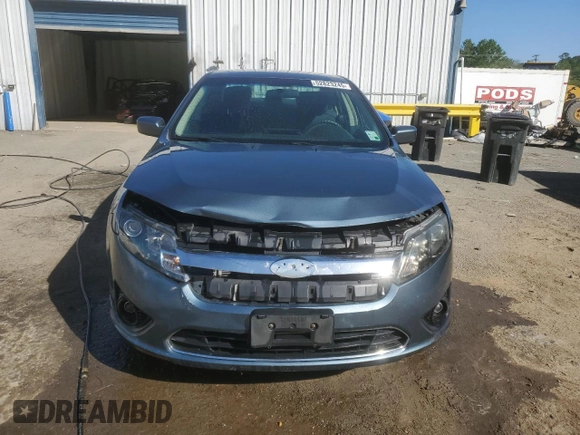 2011 Ford Fusion SE with VIN 3FAHP0HA1BR332792, listed as a Copart auction lot 52823245 with 155,807 mi miles and Salvage Title. Bid and sale history available at carsss.com. Image 5.