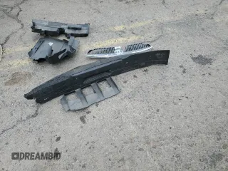 2004 Mercury Sable LS Premium с VIN 1MEFM55SX4A607611, выставлен на аукционе Copart как лот 52889395 с пробегом Не указан миль и Списание • Salvage title. История ставок и продаж доступна на DreamBid. Изображение 14.
