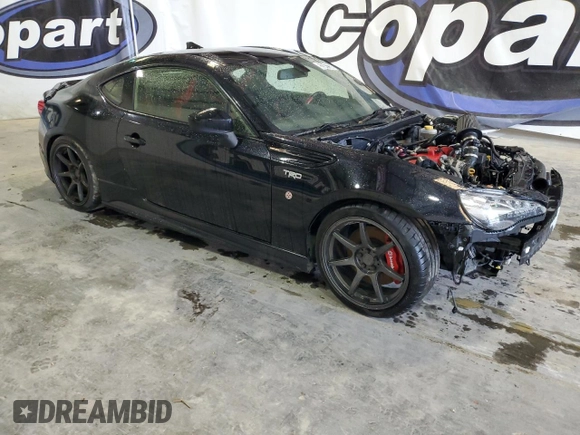 2019 Toyota 86 GT z VIN JF1ZNAE17K9702661, wystawiony jako Copart lot #52847335 z przebiegiem 69 831 mil mil oraz Czysty tytuł • Clean title. Historia ofert i sprzedaży dostępna na DreamBid. Obrazek 4.