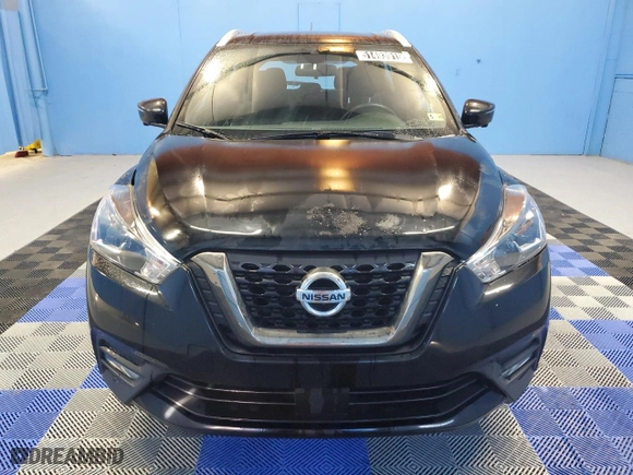 2020 Nissan Kicks SR with VIN 3N1CP5DV8LL535972, listed as a Copart auction lot 51493915 with 104,977 mi miles and Clean Title. Bid and sale history available at carsss.com. Image 5.