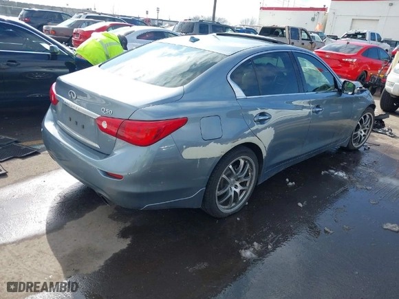 2015 Infiniti Q50 Premium with VIN JN1BV7AR7FM408550, listed as a IAAI auction lot 41619558 with 137,678 mi miles. Bid and sale history available at carsss.com. Image 4.