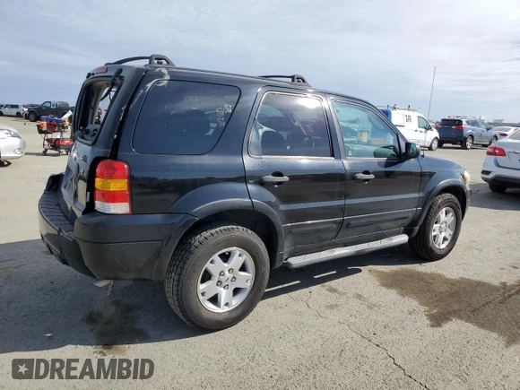 2007 Ford Escape XLT with VIN 1FMYU03197KA85751, listed as a Copart auction lot 50204745 with 120,196 mi miles and Salvage Title. Bid and sale history available at carsss.com. Image 3.