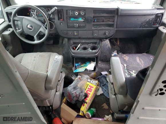 2017 GMC Savana Cargo Van with VIN 1GTW7AFF5H1143359, listed as a Copart auction lot 53189835 with 114,245 mi miles and Salvage Title. Bid and sale history available at carsss.com. Image 8.