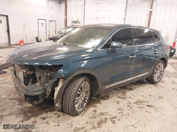 2016 Lincoln MKX Reserve with VIN 2LMTJ8LR8GBL48611, listed as a IAAI auction lot 41559403 with 125,393 mi miles. Bid and sale history available at carsss.com. Image 2.