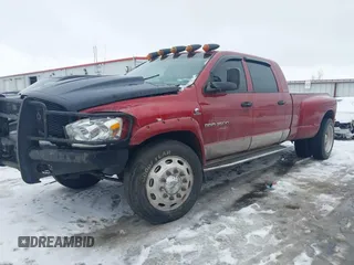 2006 Dodge 3500 Laramie z VIN 3D7LX39C96G189376, wystawiony jako IAAI lot #41583369 z przebiegiem 172 325 mil mil oraz . Historia ofert i sprzedaży dostępna na DreamBid. Obrazek 2.