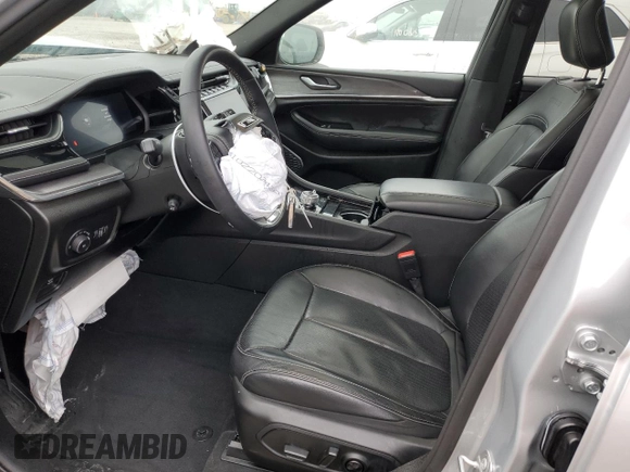 2023 Jeep Grand Cherokee Overland with VIN 1C4RJKDGXP8800940, listed as a Copart auction lot 85957204 with 25,894 mi miles and Salvage title. Bid and sale history available at DreamBid. Image 7.