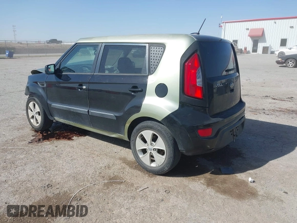 2013 Kia Soul with VIN KNDJT2A50D7503638, listed as a IAAI auction lot 41852148 with 103,489 mi miles. Bid and sale history available at carsss.com. Image 3.
