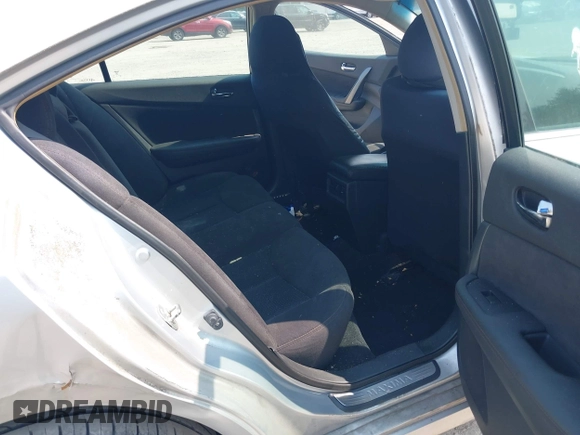 2012 Nissan Maxima SV with VIN 1N4AA5AP6CC841081, listed as a IAAI auction lot 42428824 with 131,026 mi miles and . Bid and sale history available at DreamBid. Image 8.