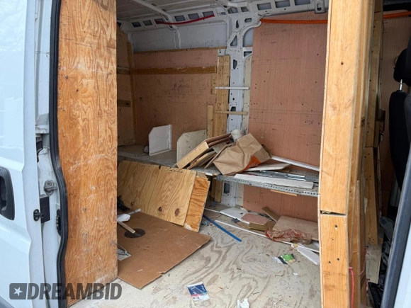 2014 Ram ProMaster Cargo with VIN 3C6TRVBG2EE118261, listed as a Copart auction lot 51728095 with 168,026 mi miles and Clean Title. Bid and sale history available at DreamBid. Image 6.