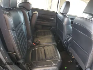 2020 Mitsubishi Outlander SE z VIN JA4AD3A31LZ046126, wystawiony jako Copart lot #59432845 z przebiegiem 94 170 mil mil oraz Czysty tytuł • Clean title. Historia ofert i sprzedaży dostępna na DreamBid. Obrazek 11.