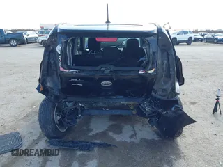 2012 Kia Soul + with VIN KNDJT2A62C7747931, listed as a IAAI auction lot 41523553 with 1 mi miles. Bid and sale history available at carsss.com. Image 17.