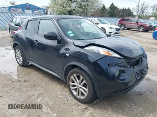 2012 Nissan Juke SL z VIN JN8AF5MV8CT116978, wystawiony jako IAAI lot #42108746 z przebiegiem 121 864 mil mil oraz . Historia ofert i sprzedaży dostępna na DreamBid. Obrazek 1.