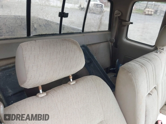 1997 Toyota T100 DX z VIN JT4TN12D9V0033820, wystawiony jako IAAI lot #42251339 z przebiegiem 159 449 mil mil oraz . Historia ofert i sprzedaży dostępna na DreamBid. Obrazek 8.