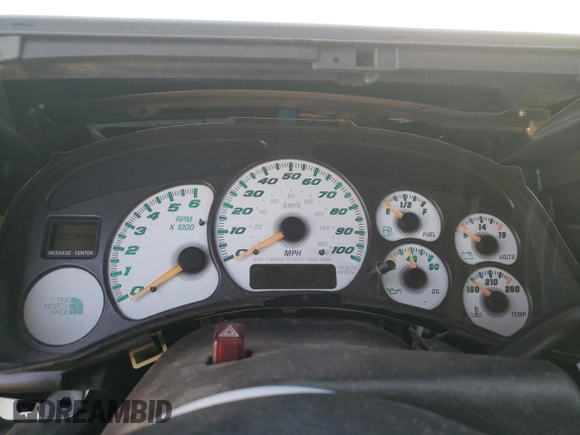 2002 Chevrolet Avalanche with VIN 3GNEK13T12G297202, listed as a Copart auction lot 73373934 with Not Provided miles and Salvage Title. Bid and sale history available at carsss.com. Image 9.
