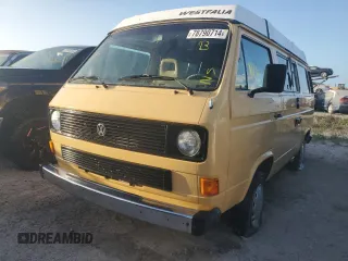 1985 Volkswagen Vanagon GL with VIN WV2ZB0254FH027708, listed as a Copart auction lot 78790714 with 251,460 mi miles and Non Repairable. Bid and sale history available at DreamBid. Image 1.