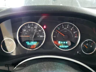 2017 Jeep Wrangler Unlimited Sahara с VIN 1C4HJWEG7HL575506, выставлен на аукционе Copart как лот 64185925 с пробегом 103 292 миль миль и Списание • Salvage title. История ставок и продаж доступна на DreamBid. Изображение 9.