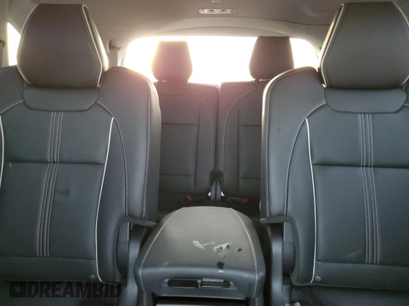 2019 Acura MDX Advance with VIN 5J8YD3H84KL001402, listed as a Copart auction lot 85201244 with 38,007 mi miles and Salvage title. Bid and sale history available at DreamBid. Image 10.