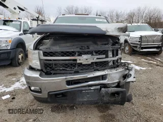 2013 Chevrolet Silverado 3500HD LTZ with VIN 1GC4K1C8XDF163440, listed as a Copart auction lot 41615905 with 85,968 mi miles and Salvage Title. Bid and sale history available at carsss.com. Image 5.