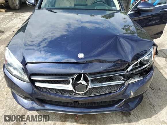 2016 Mercedes-Benz C 300 Luxury with VIN WDDWF4KB3GR139291, listed as a Copart auction lot 61221635 with 82,931 mi miles and Salvage title. Bid and sale history available at DreamBid. Image 11.