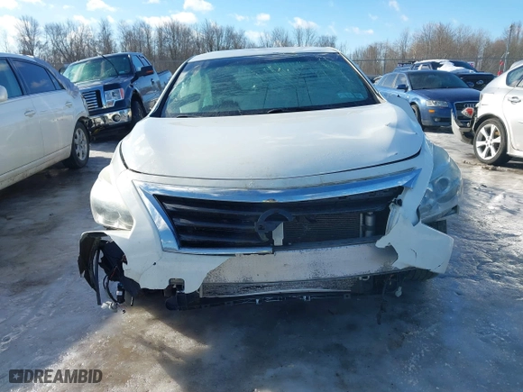 2015 Nissan Altima 2.5 with VIN 1N4AL3AP7FC284376, listed as a IAAI auction lot 41654403 with 94,321 mi miles. Bid and sale history available at carsss.com. Image 13.
