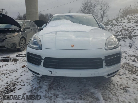 2023 Porsche Cayenne with VIN WP1AA2AY0PDA01250, listed as a Copart auction lot 85952904 with 17,752 mi miles and Salvage title. Bid and sale history available at DreamBid. Image 5.