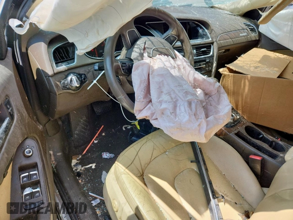 2013 Audi A4 Premium Plus с VIN WAUFFAFL4DN029264, выставлен на аукционе Copart как лот 59188885 с пробегом Не указан миль и Списание • Salvage title. История ставок и продаж доступна на DreamBid. Изображение 8.