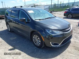2018 Chrysler Pacifica Touring Plus with VIN 2C4RC1FG7JR279124, listed as a IAAI auction lot 42301945 with 77,390 mi miles and . Bid and sale history available at DreamBid. Image 1.