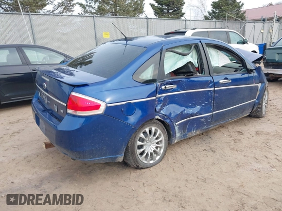 2009 Ford Focus SE z VIN 1FAHP35N59W232162, wystawiony jako IAAI lot #40884449 z przebiegiem Nie podano mil oraz . Historia ofert i sprzedaży dostępna na DreamBid. Obrazek 4.