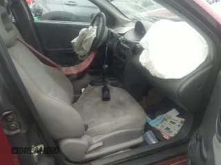 2005 Saturn ION ION 1 with VIN 1G8AG52F85Z112847, listed as a IAAI auction lot 37990572 with Not Provided miles and . Bid and sale history available at carsss.com. Image 5.