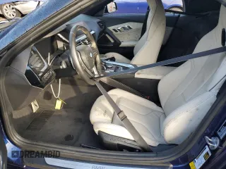 2020 BMW Z4 sDrive30i with VIN WBAHF3C08LWW61434, listed as a Copart auction lot 88502635 with 14,044 mi miles and Salvage Title. Bid and sale history available at carsss.com. Image 7.