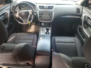 2017 Nissan Altima 2.5 SR with VIN 1N4AL3AP5HC198633, listed as a Copart auction lot 54217475 with 91,357 mi miles and Clean Title. Bid and sale history available at carsss.com. Image 8.