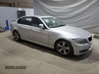 2010 BMW 3 Series 328i xDrive с VIN WBAPK5C53AA646963, выставлен на аукционе Copart как лот 57481095 с пробегом 197 165 миль миль и Списание • Salvage title. История ставок и продаж доступна на DreamBid. Изображение 4.