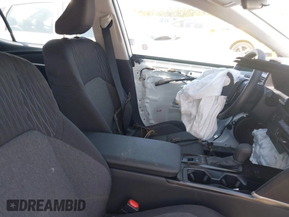 2025 Toyota Camry LE with VIN 4T1DAACKXSU522692, listed as a IAAI auction lot 41986703 with 7,814 mi miles and . Bid and sale history available at DreamBid. Image 5.