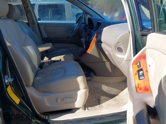 2000 Lexus RX 300 with VIN JT6GF10U8Y0078065, listed as a IAAI auction lot 41270083 with 101,593 mi miles and . Bid and sale history available at DreamBid. Image 5.