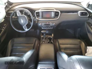 2020 Kia Sorento EX with VIN 5XYPH4A5XLG670632, listed as a Copart auction lot 57707785 with 70,195 mi miles and Salvage title. Bid and sale history available at DreamBid. Image 8.