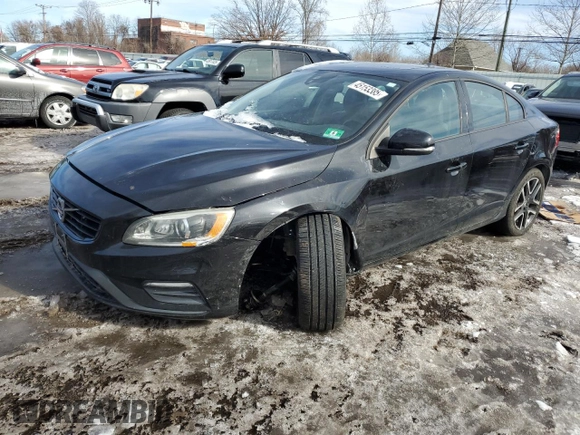 2017 Volvo S60 Dynamic with VIN YV140MTL5H2431586, listed as a Copart auction lot 45153205 with 92,781 mi miles and Salvage Title. Bid and sale history available at carsss.com. Image 1.