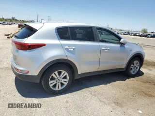 2017 Kia Sportage LX z VIN KNDPMCAC7H7163776, wystawiony jako Copart lot #60103115 z przebiegiem 150 552 mil mil oraz Czysty tytuł • Clean title. Historia ofert i sprzedaży dostępna na DreamBid. Obrazek 3.