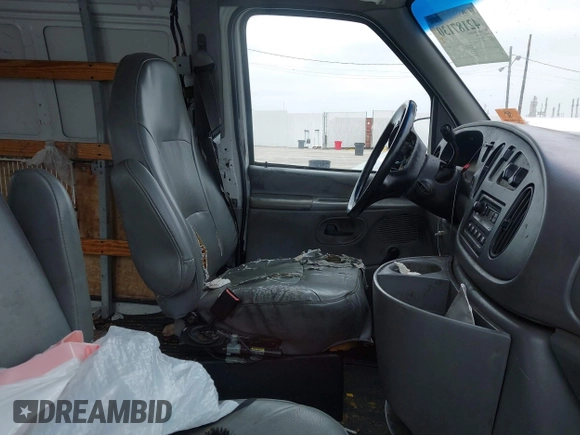 1999 Ford Econoline Cargo with VIN 1FTNS24L4XHB26129, listed as a IAAI auction lot 42187130 with 339,289 mi miles and . Bid and sale history available at DreamBid. Image 5.