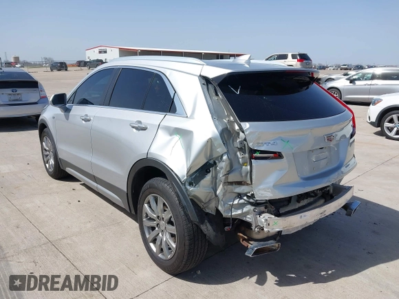 2020 Cadillac XT4 FWD Premium Luxury with VIN 1GYFZCR48LF028129, listed as a IAAI auction lot 41718170 with 63,530 mi miles. Bid and sale history available at carsss.com. Image 3.