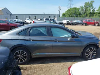 2024 Volkswagen Jetta Sport with VIN 3VWBM7BU2RM084111, listed as a IAAI auction lot 42532212 with 4,435 mi miles and . Bid and sale history available at DreamBid. Image 14.