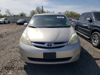 2006 Toyota Sienna XLE with VIN 5TDZA22C96S535728, listed as a Copart auction lot 54223995 with 170,632 mi miles and Clean Title. Bid and sale history available at carsss.com. Image 5.