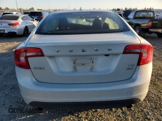 2012 Volvo S60 T6 with VIN YV1902FH0C2032725, listed as a Copart auction lot 46706985 with 0 mi miles and Salvage Title. Bid and sale history available at carsss.com. Image 6.