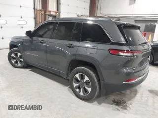 2023 Jeep Grand Cherokee with VIN 1C4RJYB6XPC664772, listed as a IAAI auction lot 41913782 with 41,872 mi miles and . Bid and sale history available at DreamBid. Image 3.