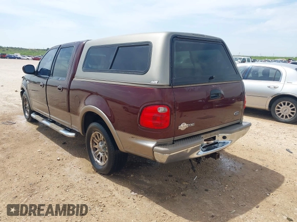 2003 Ford F-150 XLT with VIN 1FTRW07LX3KC09941, listed as a IAAI auction lot 42035068 with 137,762 mi miles. Bid and sale history available at carsss.com. Image 3.