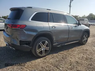 2020 Mercedes-Benz GLS 450 with VIN 4JGFF5KE3LA132145, listed as a Copart auction lot 70761804 with 61,485 mi miles and Salvage Title. Bid and sale history available at DreamBid. Image 3.