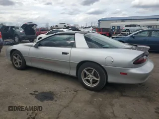 1997 Chevrolet Camaro z VIN 2G1FP22K8V2156852, wystawiony jako Copart lot #51080085 z przebiegiem 163 068 mil mil oraz Szkoda całkowita • Salvage title. Historia ofert i sprzedaży dostępna na DreamBid. Obrazek 2.
